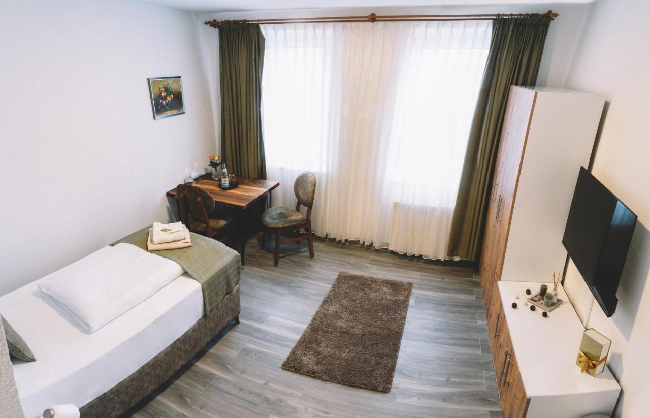 E&B Hotel Korb Eksteriør bilde