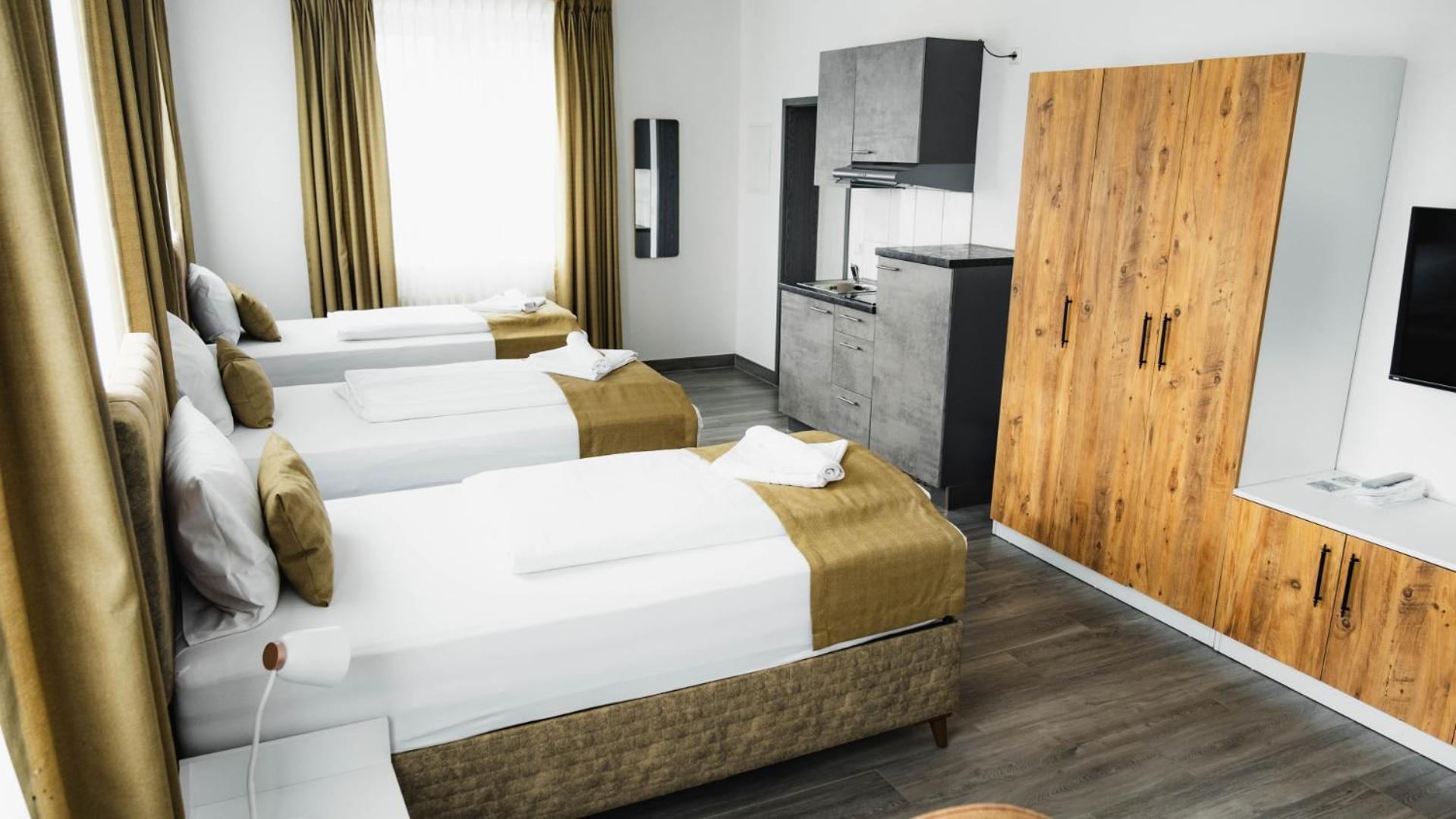 E&B Hotel Korb Eksteriør bilde