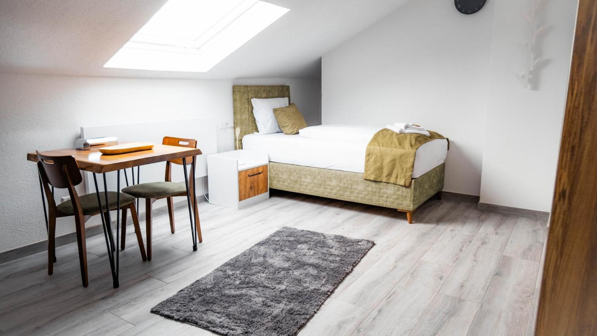 E&B Hotel Korb Eksteriør bilde
